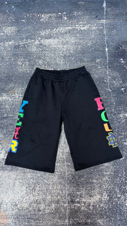 “ Yearround “ College Capri’s