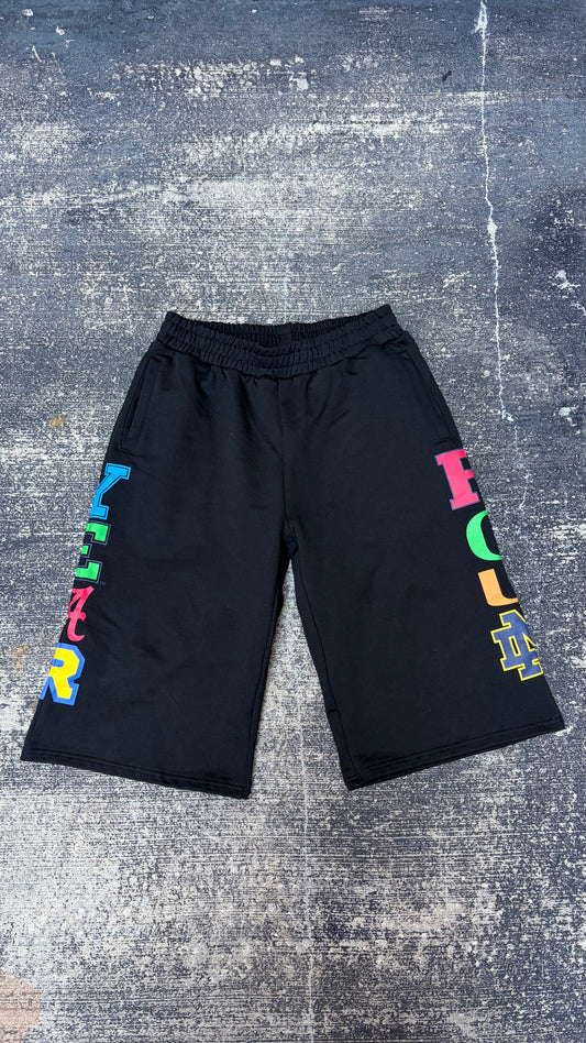 “ Yearround “ College Capri’s
