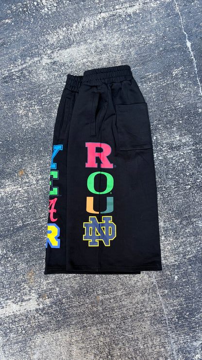 “ Yearround “ College Capri’s